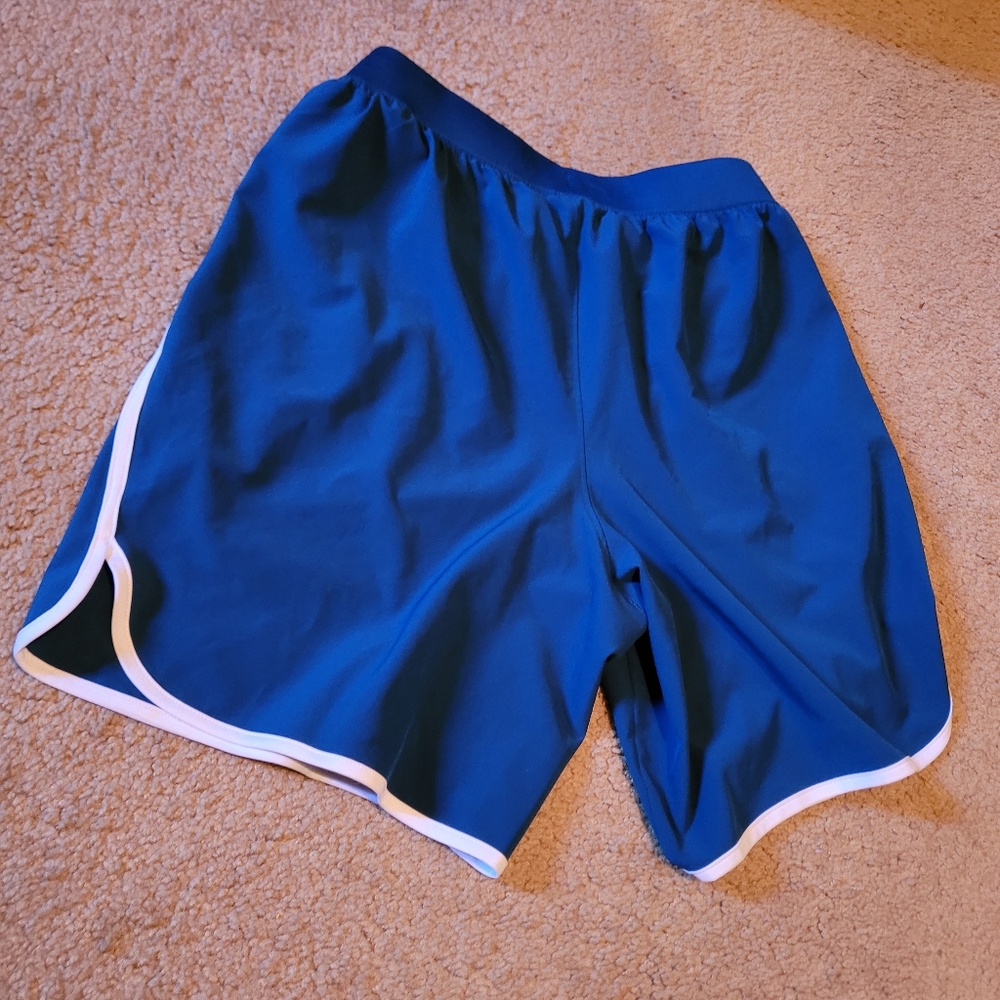 Under Armour blue shorts - Picture 4 of 4